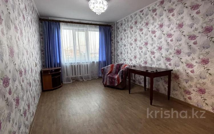 3-бөлмелі пәтер · 65 м² · 9/10 қабат, Набережная — Набережная Шухова, бағасы: 18 млн ₸ в Петропавловске — фото 2