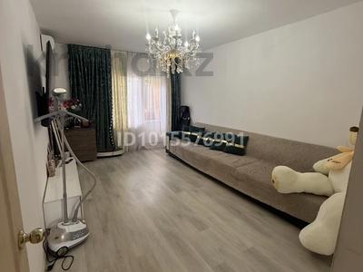 2-бөлмелі пәтер · 57.2 м² · 4/5 қабат, Береке ш/а., мкр береке 9дом — рядом анвар , аптека, бағасы: 25 млн ₸ в Атырау, мкр Береке