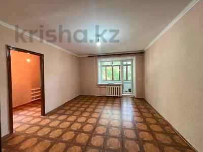 3-комнатная квартира · 57.1 м² · 2/5 этаж, мкр Михайловка , Аманжолова 13 за 21 млн ₸ в Караганде, Казыбек би р-н