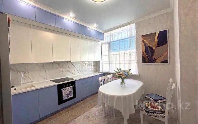 2-комнатная квартира · 58.1 м² · 8/19 этаж, Кабанбай батыр 49а за 48 млн ₸ в Астане, Нура р-н — фото 2