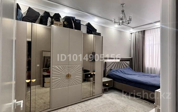 2-бөлмелі пәтер · 70 м² · 1/11 қабат, 15-ш/а., 29мкр 22, бағасы: 300 000 ₸ в Актау, 15-й мкр — фото 2
