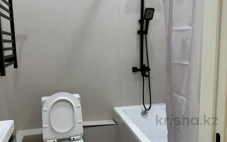 2-бөлмелі пәтер · 60 м² · 3/9 қабат, Райымбека 219Б, бағасы: 300 000 ₸ в Алматы, Жетысуский р-н — фото 2