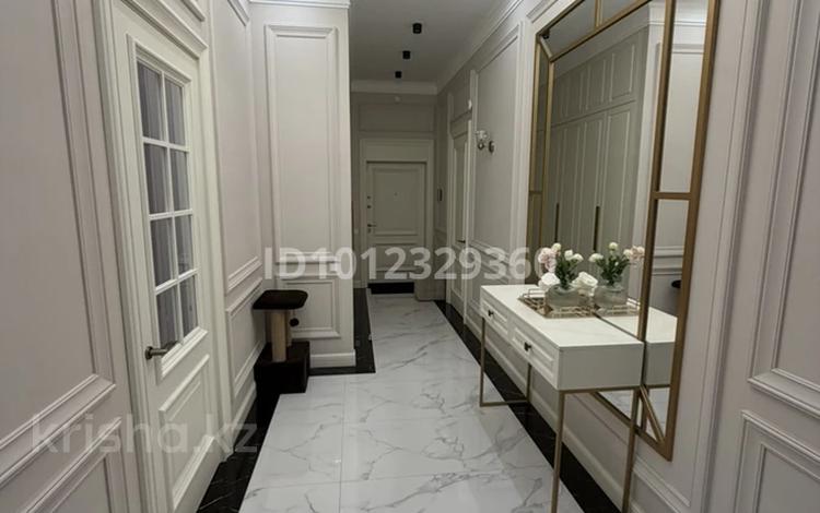 5-бөлмелі пәтер · 160 м² · 3/6 қабат, мкр Мирас 31, бағасы: 280 млн ₸ в Алматы, Бостандыкский р-н — фото 2