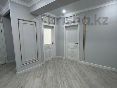 4-комнатная квартира · 119.8 м² · 5/5 этаж, мкр. Алтын орда, Халела Досмухамедулы за 40 млн ₸ в Актобе
