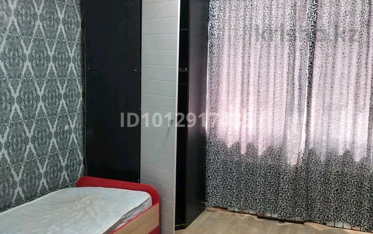 1 бөлме · 20 м² · 2/5 қабат, мкр Шанхай 18а — Магазин Даникер, бағасы: 70 000 ₸ в Актобе — фото 2