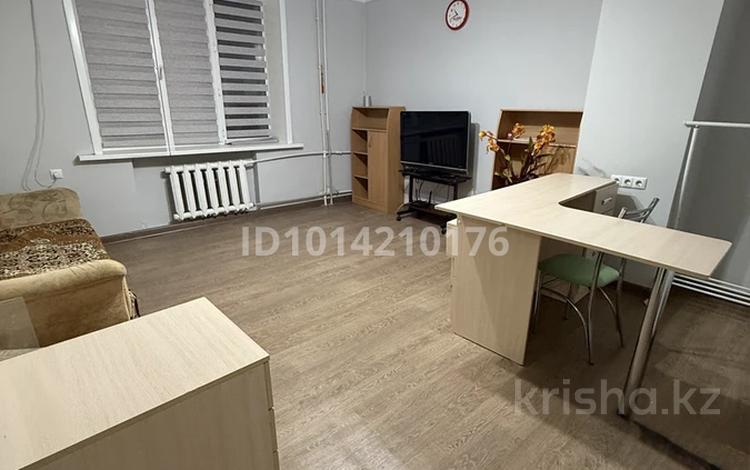 2-комнатная квартира · 60 м² · 1/4 этаж, Агыбай батыра — Центральный парк за 20 000 ₸ в Балхаше — фото 2