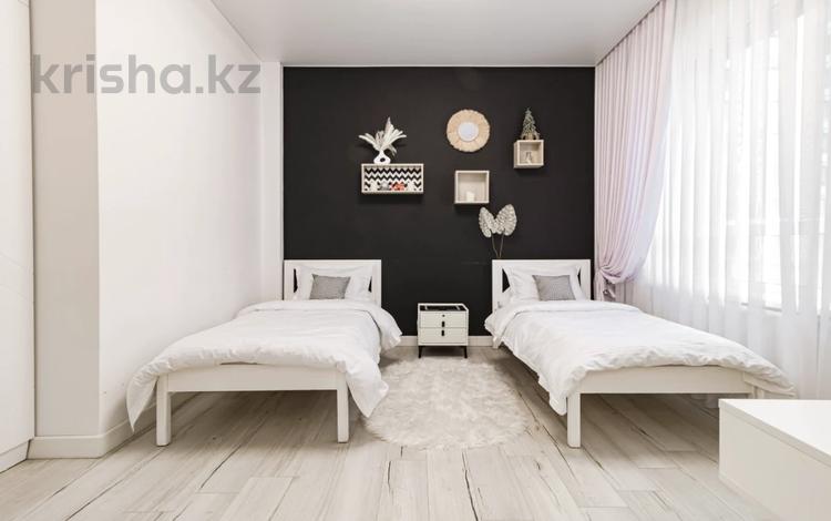 3-бөлмелі пәтер · 120 м² · 2/16 қабат, Тауелсиздик 23 — Шарль Де Голь, Американское Посольство, Дворец Школьников, бағасы: 35 000 ₸ в Астане, Алматы р-н — фото 56