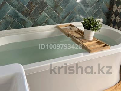 2-комнатная квартира · 105 м² · 2/6 этаж, мкр Горный Гигант, Жамакаева 258/12 за 135 млн 〒 в Алматы, Медеуский р-н