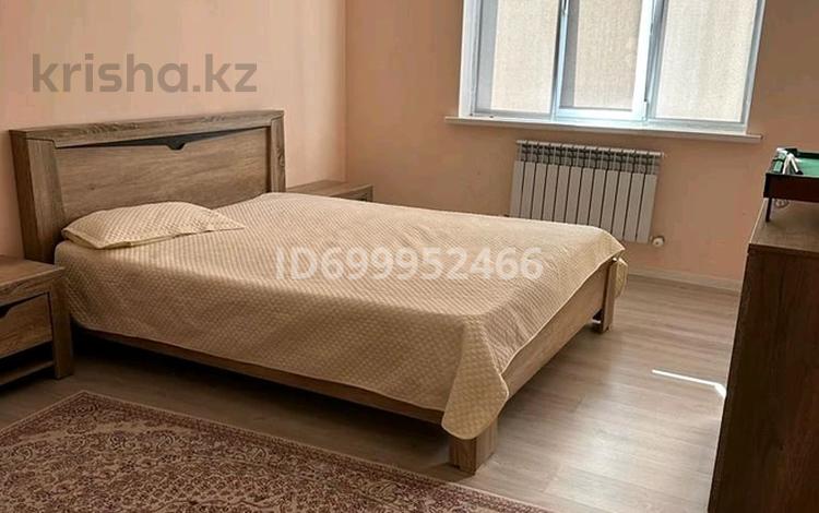 2-бөлмелі пәтер · 71.3 м² · 1/9 қабат · ай сайын, Сатпаева 30Г, бағасы: 150 000 〒 в Таразе — фото 2