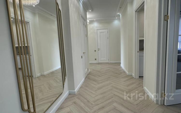 4-бөлмелі пәтер · 120 м² · 3/12 қабат, Жошы Хан 20 — Жошы хан Керей Жанибек хандар, бағасы: 109 млн ₸ в Астане, Есильский р-н — фото 2