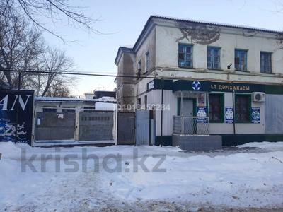 1-бөлмелі пәтер · 27 м² · 2/2 қабат, Жубан Молдагалиева 21 — Рядом находится Центральный рынок, ТРЦ Атриум, Казахский Драматический Театр так же остановка в 5 минутах, бағасы: 80 000 ₸ в Уральске