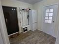 3-комнатная квартира · 63.7 м² · 5/5 этаж, мкр 5, проспект абулхаир-хана 67Б — проспект абулхаир-хана и проспектом Алии Молдагуловой за 13.2 млн ₸ в Актобе — фото 3
