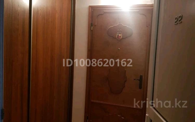 3 комнаты · 75 м² · 8/9 этаж, мкр Строитель, Строитель ш/а. 19/2 — Шолохов за 40 000 ₸ в Уральске — фото 2