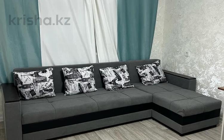 1-комнатная квартира · 40 м² · 2/5 этаж, мкр Айнабулак-2 33/2 — Палладина за 180 000 〒 в Алматы, Жетысуский р-н — фото 2