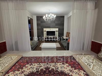 4-комнатная квартира · 135 м² · 7 этаж, мкр Керемет 6 за 45 000 〒 в Алматы, Бостандыкский р-н