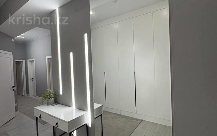 3-комнатная квартира · 91 м² · 4/10 этаж, 18А мкр 10 за 46.5 млн ₸ в Актау — фото 2