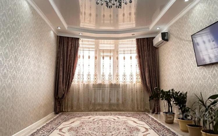 2-комнатная квартира · 62 м² · 1/7 этаж, 35-мкр 17 за 18.5 млн ₸ в Актау — фото 4