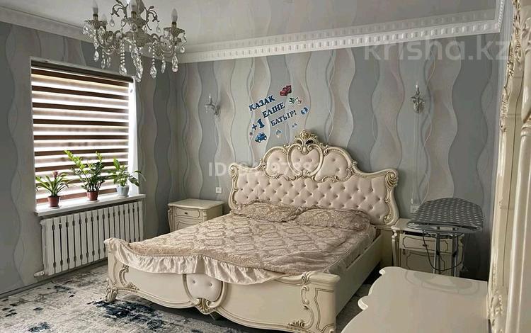 Отдельный дом • 6 комнат • 200 м² • 8 сот., Сандыбай 143 — Дастархан Супер маркет за 20 млн 〒 в Туркестане — фото 2