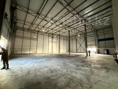 Склады · 1000 м² за 3.8 млн 〒 в Алматы, Алатауский р-н