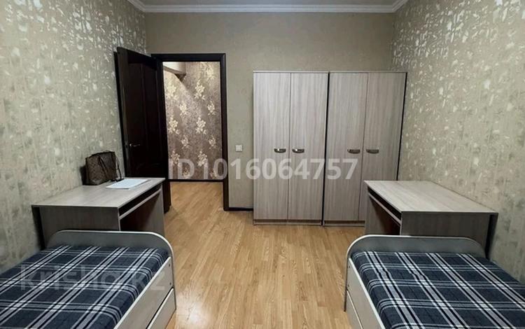 3-комнатная квартира · 90 м² · 2/9 этаж, мкр Нуркент 36 за 280 000 ₸ в Алматы, Алатауский р-н — фото 2