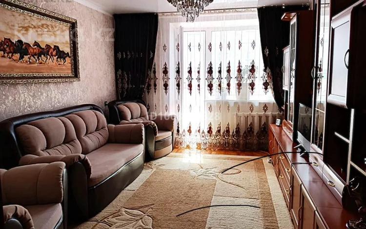 3-бөлмелі пәтер · 60 м² · 4/5 қабат, 40 лет победы 74/2, бағасы: 15 млн ₸ в Шахтинске — фото 2