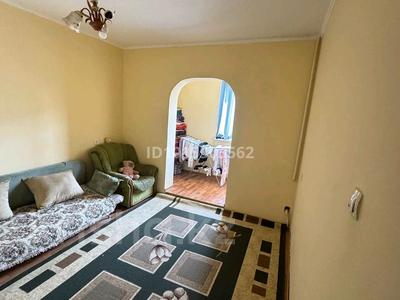 4-комнатная квартира · 74.5 м² · 4/5 этаж, мкр Сайрам 6 за 26 млн ₸ в Шымкенте, Аль-Фарабийский р-н