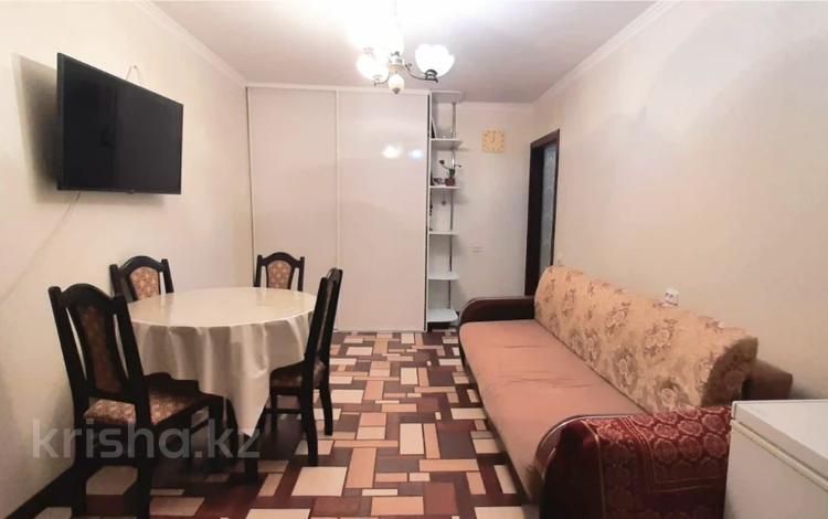 2-комнатная квартира · 41.8 м² · 3/5 этаж, 4-й микр. за 11 млн ₸ в Темиртау — фото 2