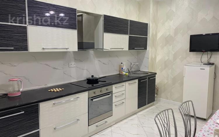 2-бөлмелі пәтер · 84 м² · 6/15 қабат, 17-ш/а. 54, бағасы: 29 млн ₸ в Актау, 17-й мкр — фото 2