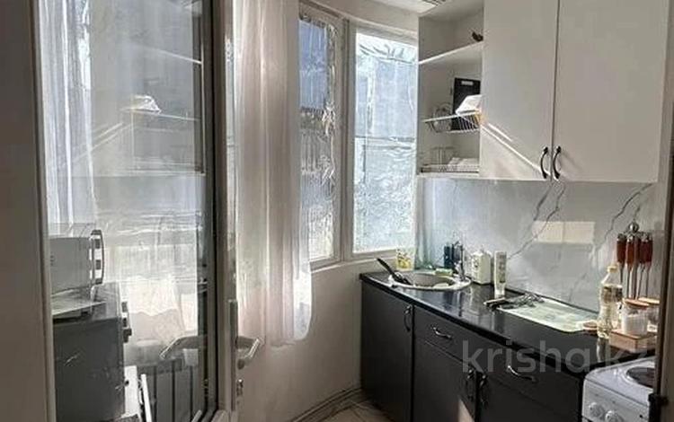 1-бөлмелі пәтер · 46 м² · 8/10 қабат, мкр Аккент 41, бағасы: 25 млн ₸ в Алматы, Алатауский р-н — фото 2