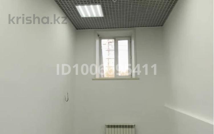 Магазины и бутики · 14.85 м² за 69 795 〒 в Рудном — фото 2