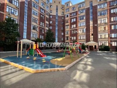 3-комнатная квартира · 103 м² · 6/7 этаж, мкр Нурсая, Кожыкова 4 за 50 млн 〒 в Атырау