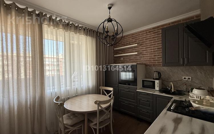 2-комнатная квартира · 70 м² · 8/9 этаж, мкр Нуркент, Алгабас-1 — Момышулы Рыскулова за 20 000 ₸ в Алматы, Алатауский р-н — фото 2