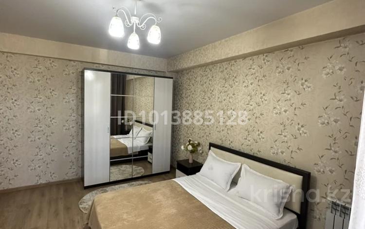 2-комнатная квартира · 72 м² · 3/9 этаж, Жибек Жолы 3 — Спорткомплекс, Махі mall, Магнум, АДК, мечит Халифа Алтай за 17 000 ₸ в Усть-Каменогорске — фото 3