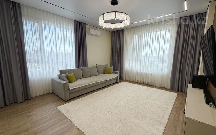 3-комнатная квартира · 94 м² · 16/16 этаж, Байтурсынова 6 за 68 млн ₸ в Астане, Сарайшык р-н — фото 52