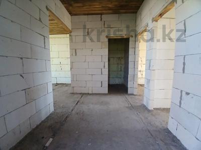 3-бөлмелі пәтер · 65 м² · 2/2 қабат, Евразийская, бағасы: 15.6 млн ₸ в Уральске