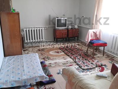 2-комнатная квартира · 42 м² · 2/2 этаж, Старый город 170 за 9.5 млн ₸ в Актобе
