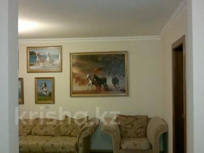 1-комнатная квартира · 52 м² · 4/5 этаж, Проспект Б.Момышулы 25 — Желтоксан за 10 000 ₸ в Шымкенте, Абайский р-н