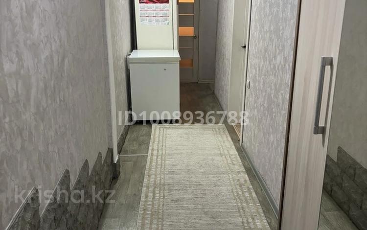 3-комнатная квартира · 61.6 м² · 2/2 этаж, Шевченко 4 за 7 млн 〒 в Риддере — фото 2