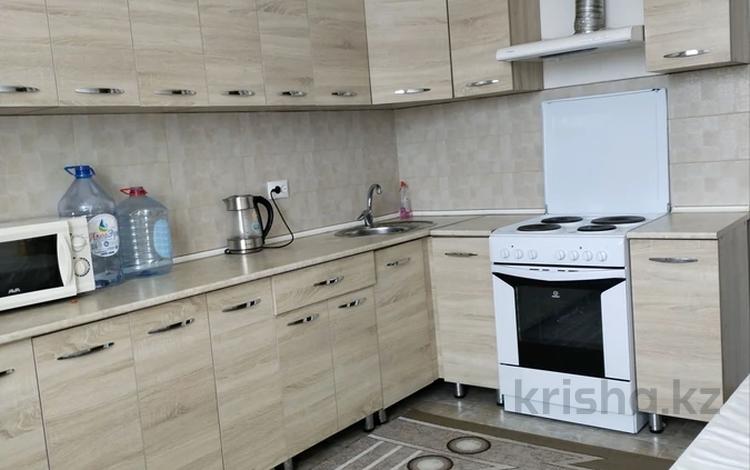 1-комнатная квартира · 40 м² · 7/8 этаж, Кабанбай Батыра 58Б — 4 очередь за 210 000 ₸ в Астане, Есильский р-н — фото 2