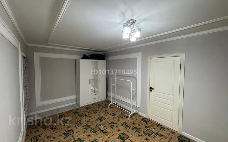 3-бөлмелі пәтер · 70 м² · 4/5 қабат, Жангельдина, бағасы: 25 млн ₸ в Шымкенте, Аль-Фарабийский р-н — фото 2