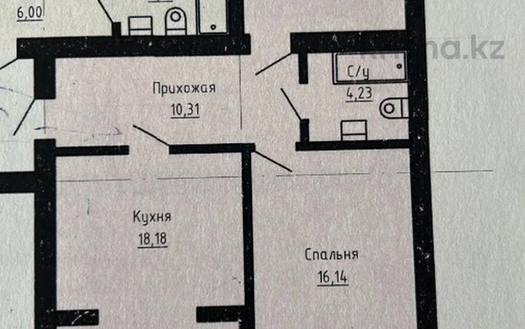 2-бөлмелі пәтер, 72 м², 5/5 қабат, мкр. Алтын орда, бағасы: 16.5 млн 〒 в Актобе, мкр. Алтын орда — фото 2