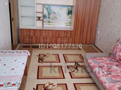2-комнатная квартира · 46 м² · 5/5 этаж, Маншук Маметовой 16 — Школа номер 4 за 70 000 ₸ в Аксу