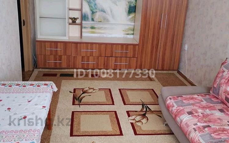 2-комнатная квартира · 46 м² · 5/5 этаж, Маншук Маметовой 16 — Школа номер 4 за 70 000 ₸ в Аксу — фото 2