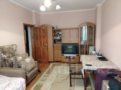 Аренда квартир в Карагандинской обл.: 2-комнатная квартира · 56 м² · 2/4 этаж, мкр Новый Город, Терешкова 38 — Политехнический институт за 180 000 〒 2-комнатная квартира · 56 м² · 2/4 этаж, мкр Новый Город, Терешкова 38 — Политехнический институт за 180 000 〒 в Караганде, Казыбек би р-н