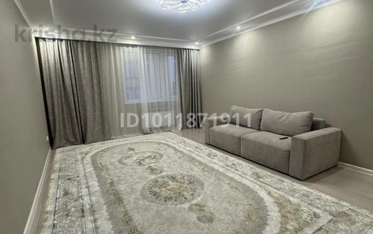 3-комнатная квартира · 80.9 м² · 6/12 этаж, Алтыбакан 1 за 43 млн ₸ в Астане, Алматы р-н — фото 2