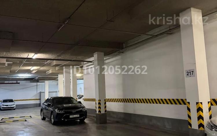 Паркинг · 20 м² · Тажибаевой 157 к8 за 40 000 〒 в Алматы, Бостандыкский р-н — фото 2