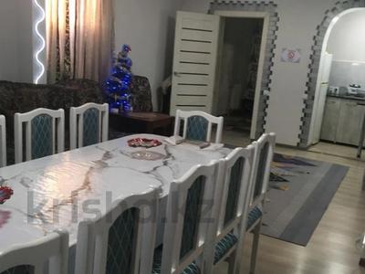 Отдельный дом · 3 комнаты · 80 м², Толебаева 125 за 200 000 ₸ в Талдыкоргане