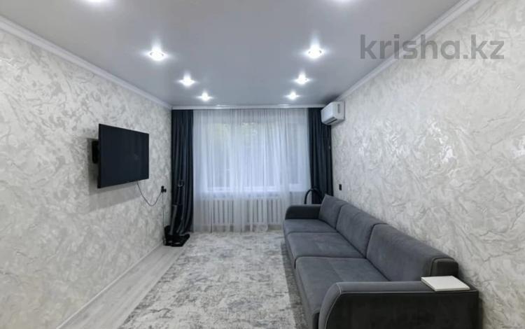 3-бөлмелі пәтер · 60 м² · 1/5 қабат, тургенева, бағасы: 16.5 млн ₸ в Актобе — фото 2