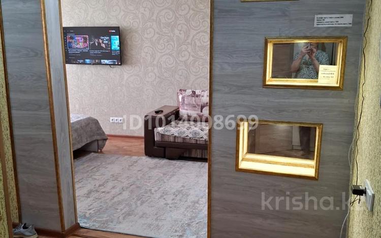 1-бөлмелі пәтер · 42 м² · 11/12 қабат, 15 микрорайон — Жамбыла, бағасы: 12 000 ₸ в Семее — фото 2