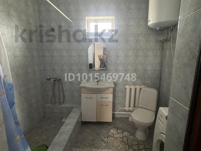 Отдельный дом · 1 комната · 50 м² · 9 сот., Химпоселок 1 за 120 000 ₸ в Атырау, мкр Химпоселок